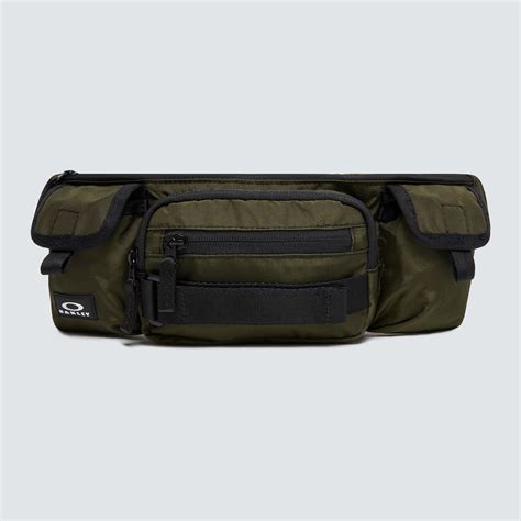 Oakley Clean Days Belt Bag .